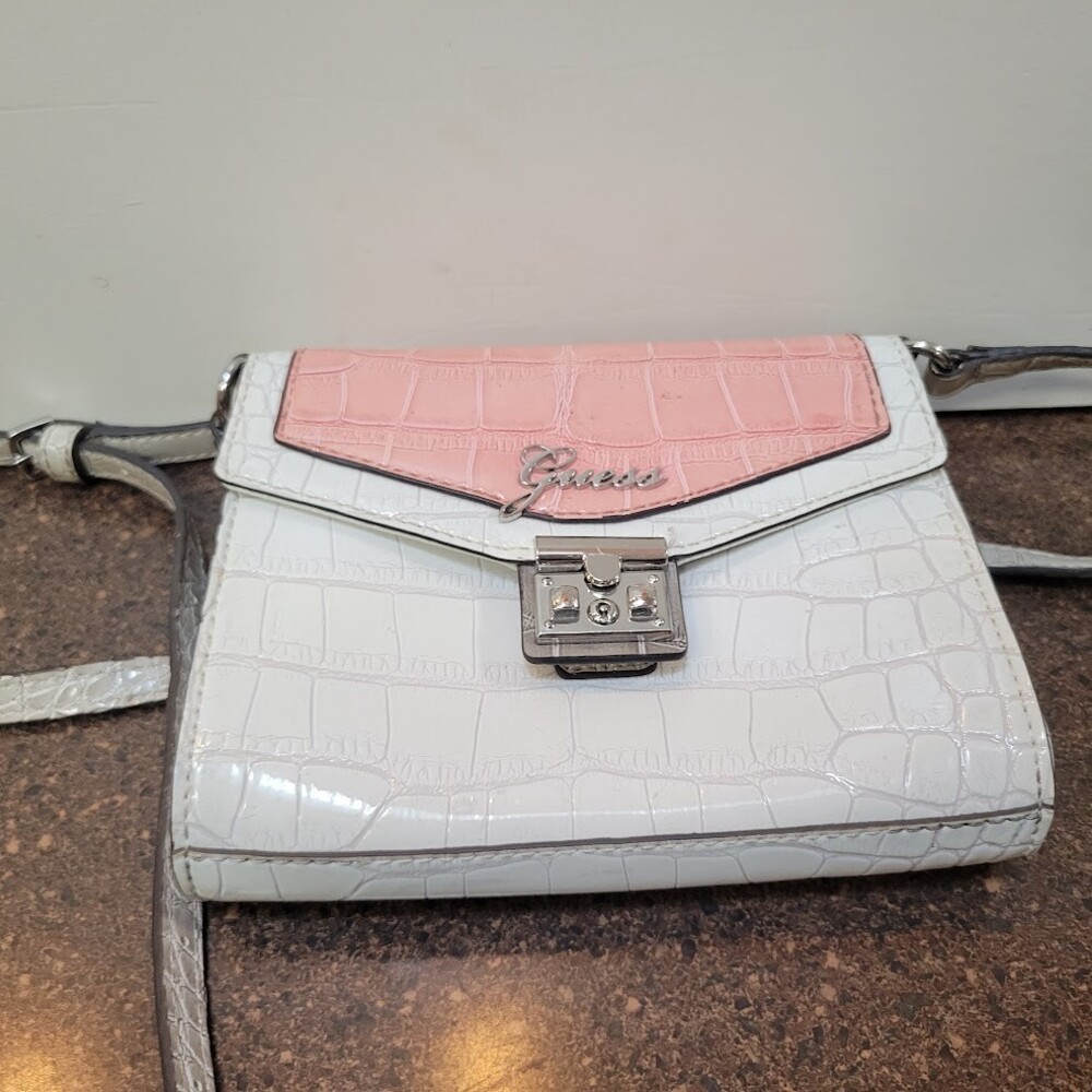 Vtg Guess Crossbody Purse Faux Patent Leather Snake Skin